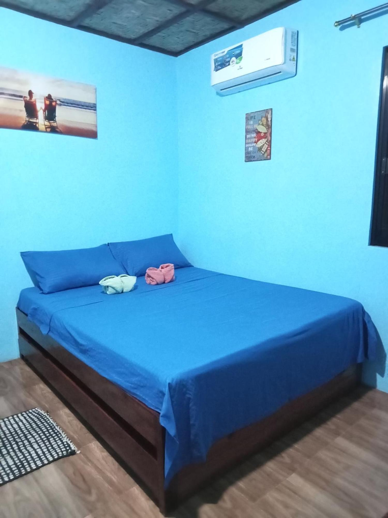 Weeroona Huts Homestay Pacifico San Isidro  Экстерьер фото
